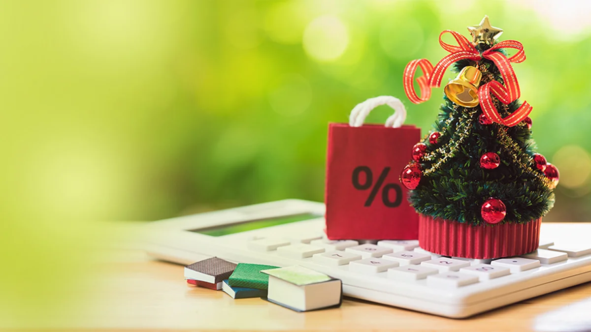 how-can-a-small-personal-loan-help-you-this-christmas loan for christmas gift