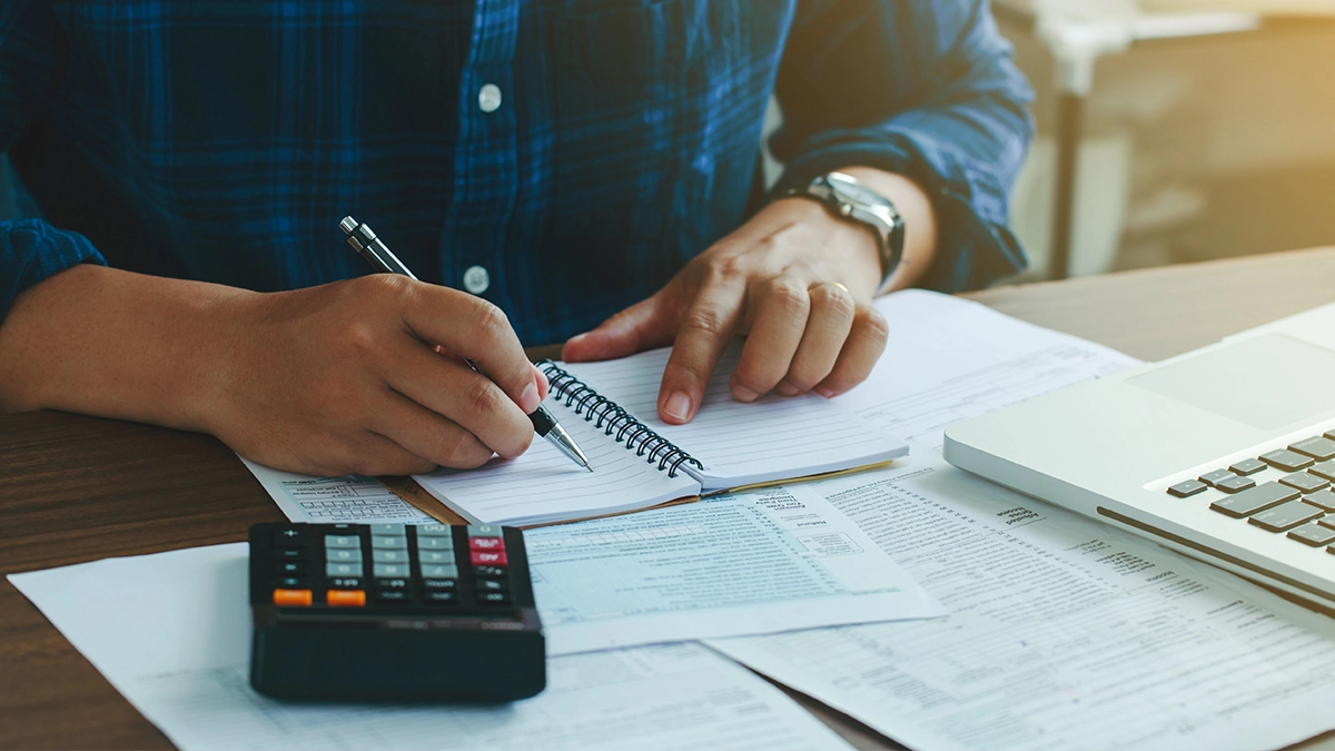ITR-1 vs ITR-4: Filing Process for AY 2026–27