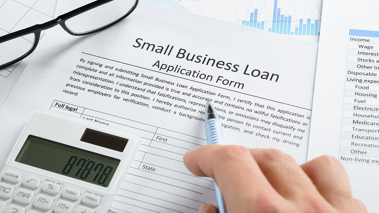 Best Time to Apply for Short-Term Business Loan | Poonawalla Fincorp