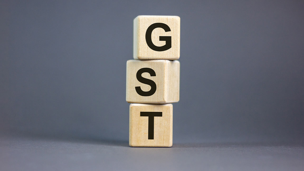 gst-on-sale-of-used-car-by-company-to-employee-poonawalla-fincorp